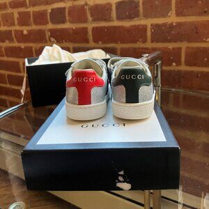 GUCCI Leather Velcro Trainers With Stripe Eu 22 Silver-Like mew